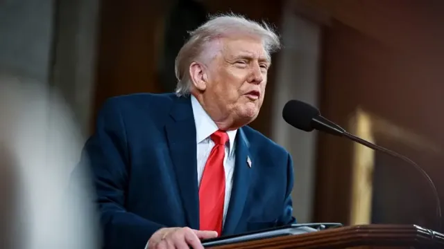 Trump'tan İran'a Yeni Süre: Hürmüz Boğazı ve Bölgesel Gerilimde Son Durum