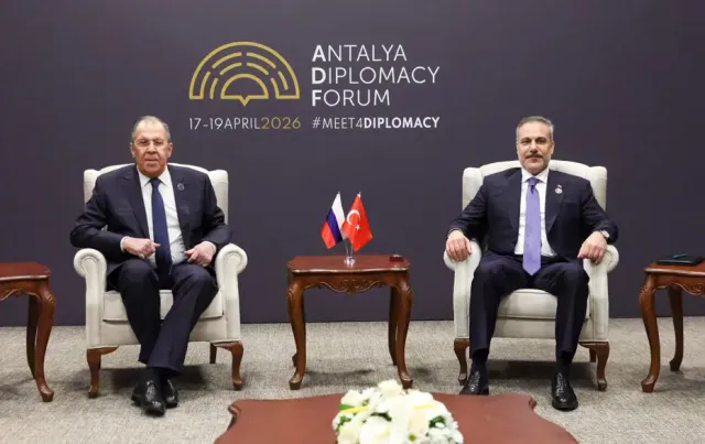 Bakan Fidan ve Lavrov Antalya'da Bir Araya Geldi: İş Birliği Planı İmzalandı
