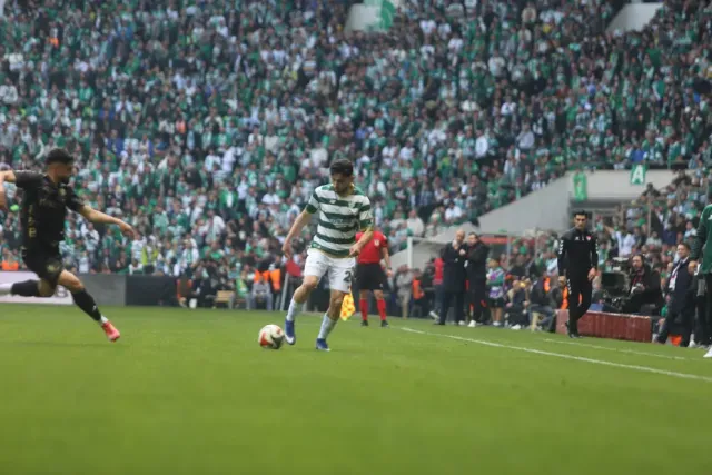 Süper Lig ve 1. Lig'de Şampiyonluk Heyecanı: İlk Yükselenler Bugün Belli Oluyor
