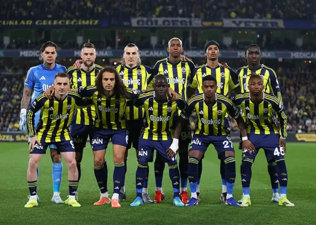 Fenerbahçe, Ziraat Türkiye Kupası Çeyrek Finalinde Konyaspor'a Konuk Oluyor