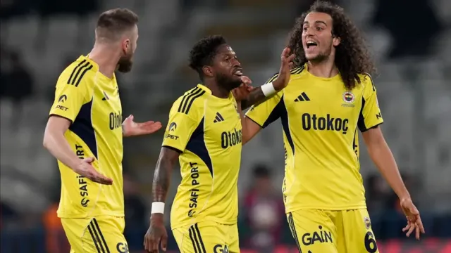 Fenerbahçeli Futbolcular Arasında Gerginlik: Fred Olayı Yatıştırdı