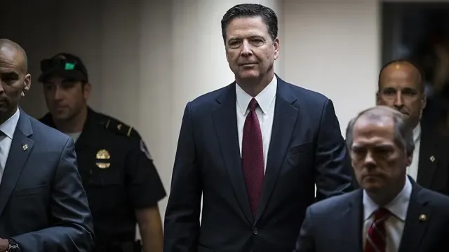 Eski FBI Direktörü James Comey Hakkında Trump'a Suikast Tehdidi Davası