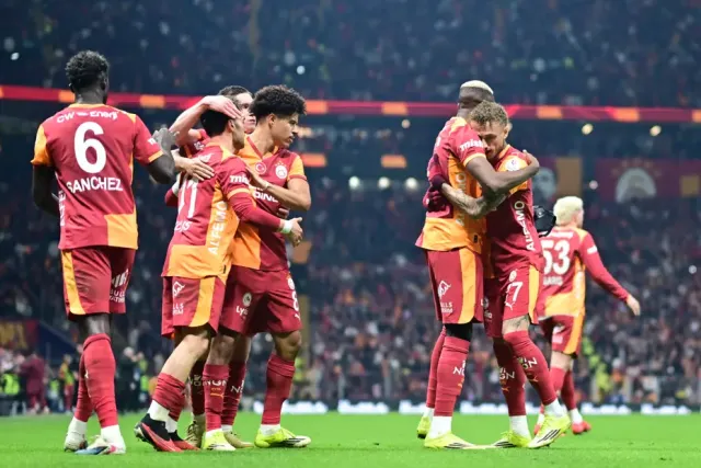 Galatasaray Şampiyonluğa Koşuyor: Şampiyonluk Tecrübesiyle Dolu Kadro
