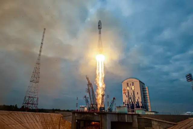 Rusya'dan Uzayda Devrim: Soyuz-5 Başarıyla Fırlatıldı