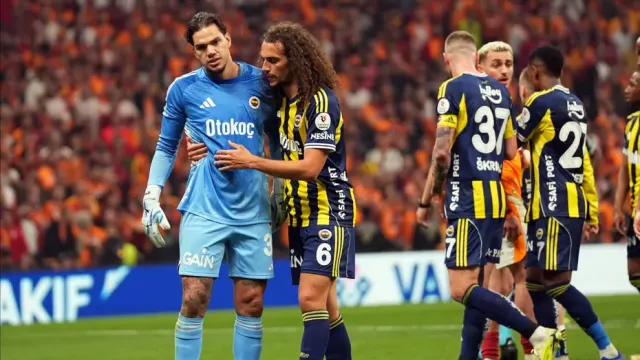 Fenerbahce'de Ederson'a Agir Ceza: Sezonu Kapatti