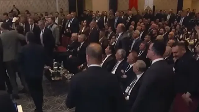 Türkiye Belediyeler Birliği'nde Yeni Dönem: Vahap Seçer Başkan Seçildi