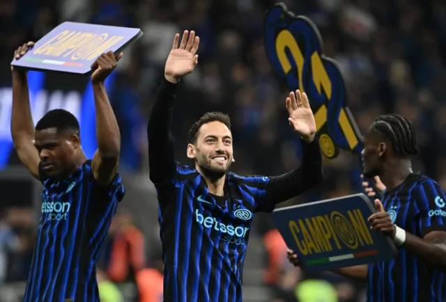 Inter'den tarihi zafer: Serie A'da 21'inci şampiyonluk