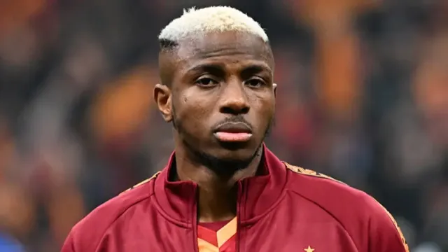 Galatasarayda Osimhen Şoku: Yıldız İsim Sezonu Kapattı