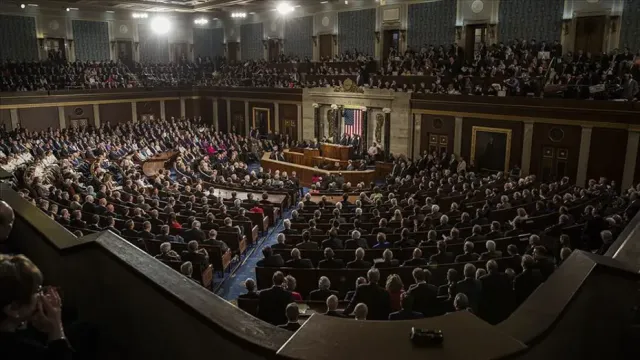 ABD Senatosu'ndan Trump'ın İran Hamlelerine Sınırlandırma