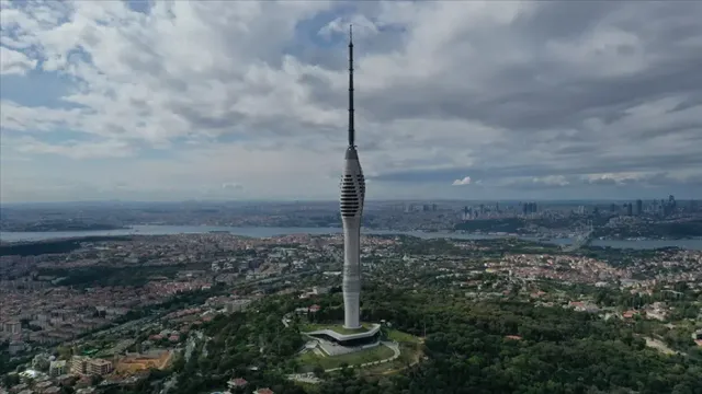 İstanbul'un Yeni Simgesi Çamlıca Kulesi'nde 5 Yılda Rekor Ziyaretçi Sayısı