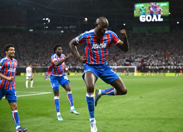 UEFA Konferans Ligi Şampiyonu Crystal Palace: Tarihi Zafer