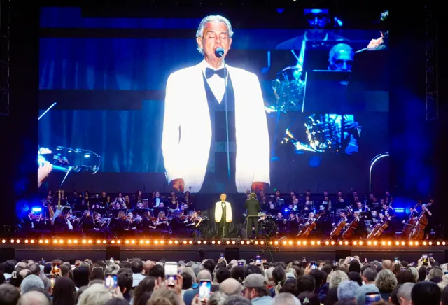 Andrea Bocelli İstanbulda Büyüledi: Unutulmaz Gece