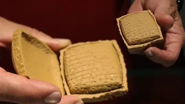 4 Bin Yıllık Sır Çözüldü: Çamur Zarf İçindeki Kil Tablet Okundu