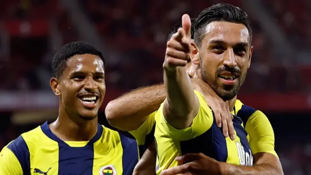 Fenerbahçe'de Transfer Hareketliliği: İsmail Kartal İki Yıldız İçin Kararını Verdi