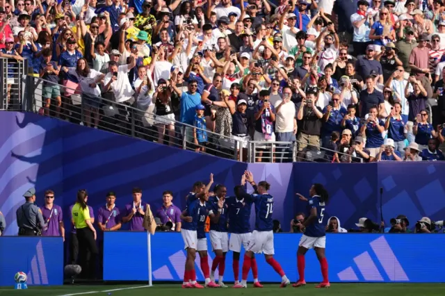Fransa İsveç'i Rahat Geçti: Kylian Mbappe'den Tarihi Rekor