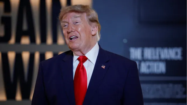 Donald Trump'tan NATO'ya Sert Tepki: ABD'nin Savunma Yükü Tartışılıyor