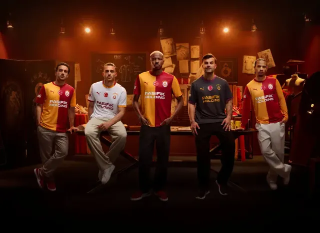 Galatasaray'ın 2026-2027 Yeni Sezon Formaları Tanıtıldı: İşte Fiyatlar