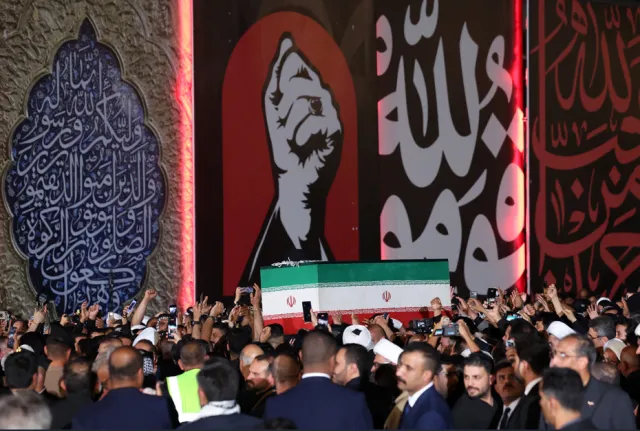 İran Eski Lideri Ali Hamaney İçin Irak'ta Resmi Cenaze Töreni Düzenleniyor