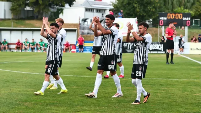 Beşiktaş Slovakya Kampını Çifte Hazırlık Maçıyla Noktalıyor