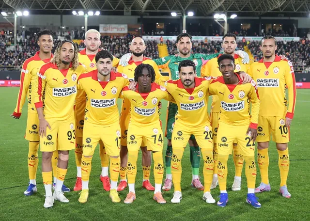Galatasaray'da Transfer Hareketliliği: Ahmed Kutucu Çaykur Rizespor'a İmzayı Attı