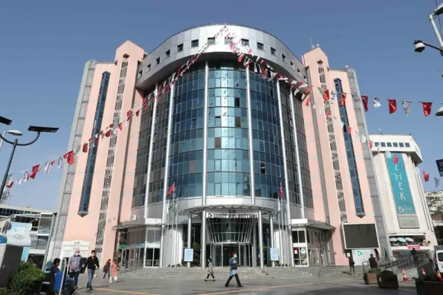 İzmit Belediyesi'nde Başkanvekili Seçimi İçin Tarih Netleşti