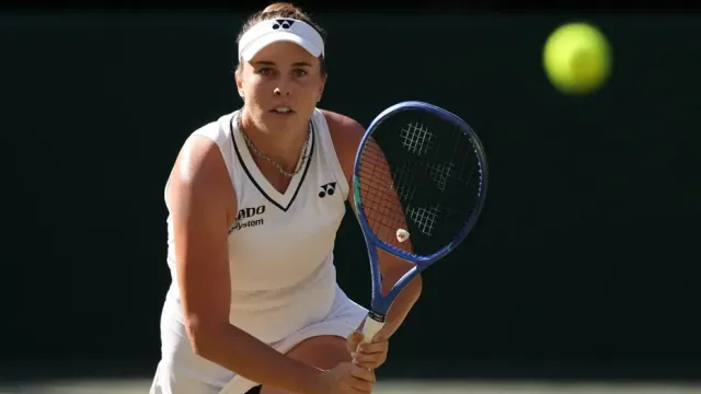 Wimbledon'da Tarihi Zafer: Tek Kadınlar Şampiyonu Linda Noskova Oldu
