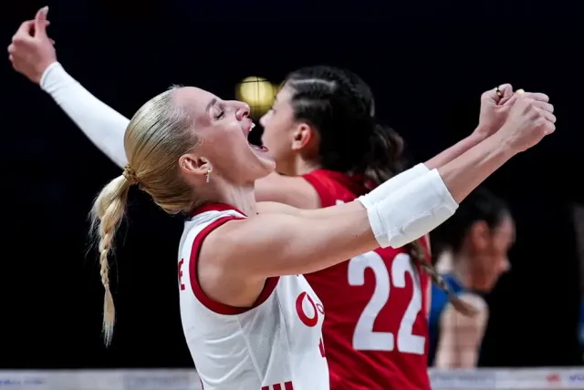 Gizem Örge'den Şampiyonluk Açıklaması: Kalbi Bizimle Atan Herkese Teşekkürler