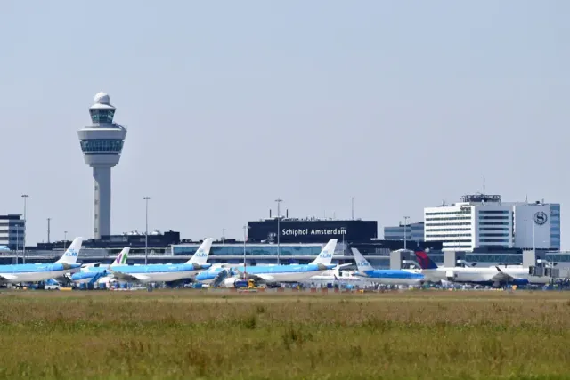 5,7 Milyar Sterlinlik easyJet Satışı Havacılık Sektörünü Karıştırdı