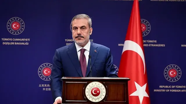 Bakan Fidan'dan İngiliz Mevkidaşına Tebrik Telefonu