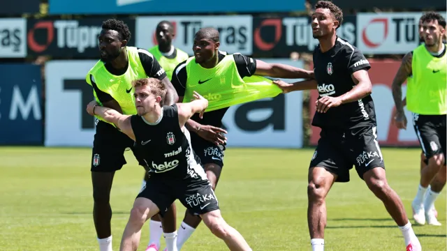 Beşiktaş'ın Hradec Kralove Maçı Hazırlıkları Sürüyor