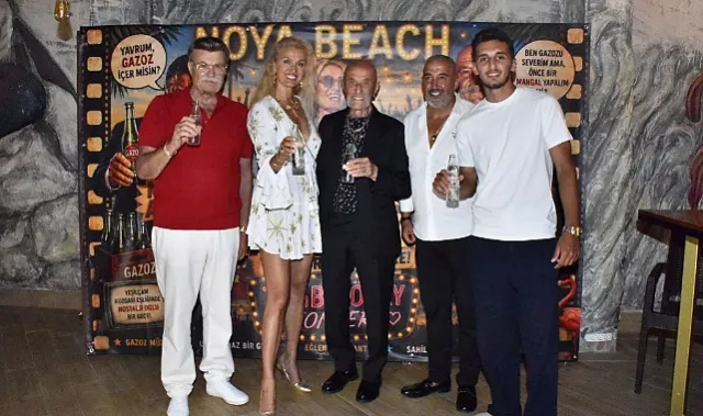 Noya Beach'te Coşkulu Yeşilçam Gecesi: Nuri Alço'nun Elinden Gazoz İçme Yarışına Girdiler