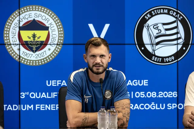 Sturm Graz Teknik Direktörü Fabio Ingolitsch'ten Fenerbahçe Açıklaması: Turun Favorisi Onlar