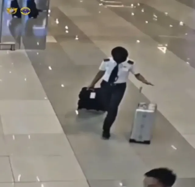 Malezya Airlines Pilotu Havalimanında Tonlarca Uyuşturucuyla Yakalandı
