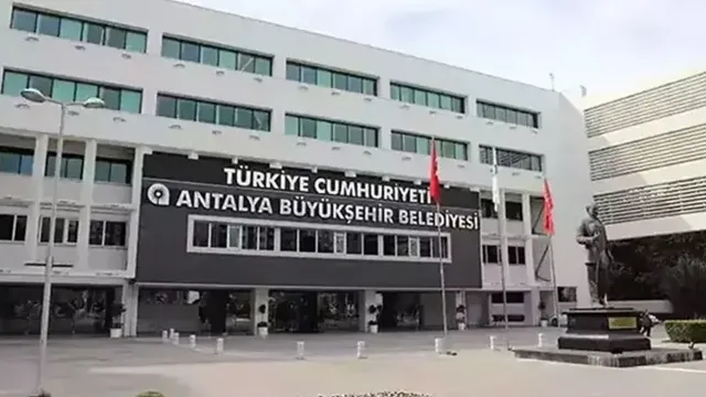 Antalya Büyükşehir Belediyesi Yolsuzluk Soruşturmasında İki Yeni Gözaltı