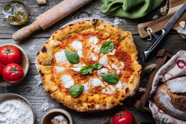 Dünyaca Ünlü Pizza Zinciri Satıldı: 1,2 Milyar Dolarlık Dev Anlaşma