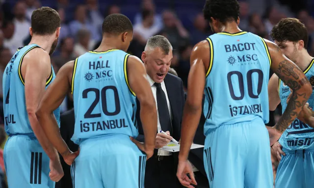 Fenerbahçe Erkek Basketbol Takımı'nın Yeni Sezon Hazırlık Programı Netleşti