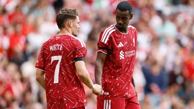 Dünyanın En Zengin Üçüncü Kişisi Futbol Dünyasına Giriyor: Liverpool Hisselerini Satın Alıyor