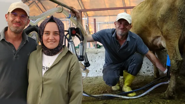 Kurumsal Hayatı Bırakıp Erzurum'da Çiftlik Kurdular: Daha Önce Hayvana Dokunmamıştım