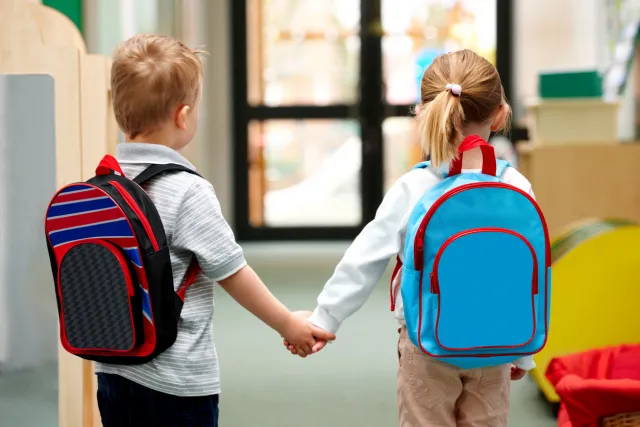Okul Alışverişi Başladı: Kırtasiye Fiyatları ve Çanta Maliyetleri Cep Yakıyor