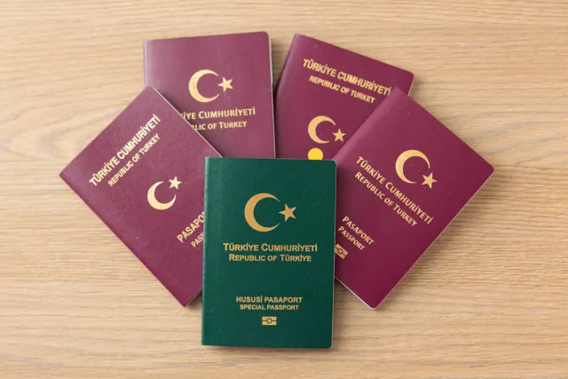 İçişleri Bakanlığından Yeşil Pasaport Açıklaması: Kimler Alabilir?