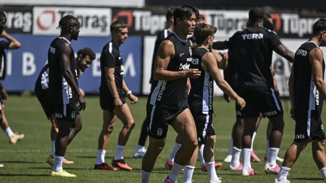Beşiktaş, Hradec Kralove Maçının Hazırlıklarını Tamamladı