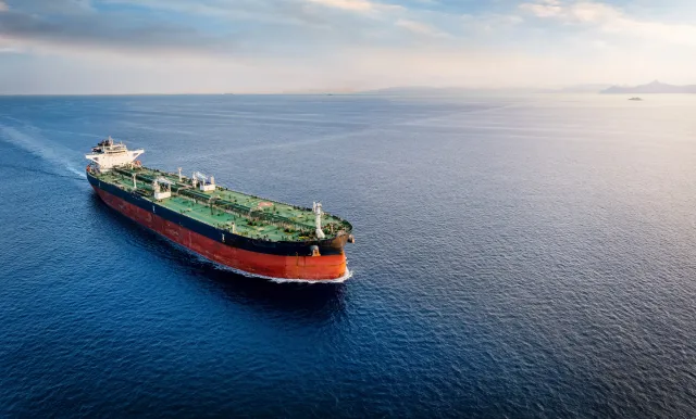 Tankerler Sinyal Kapatıyor: Petrol Fiyatlarında Son Durum