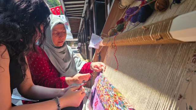 Balıkesirli Kadınlardan Anlamlı Proje: Her İlmekte Ortak Emek ve Duygu Var