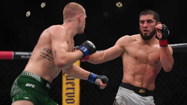 UFC'de Tarihi Gece: Islam Makhachev'den Rekor Kovan Galibiyet