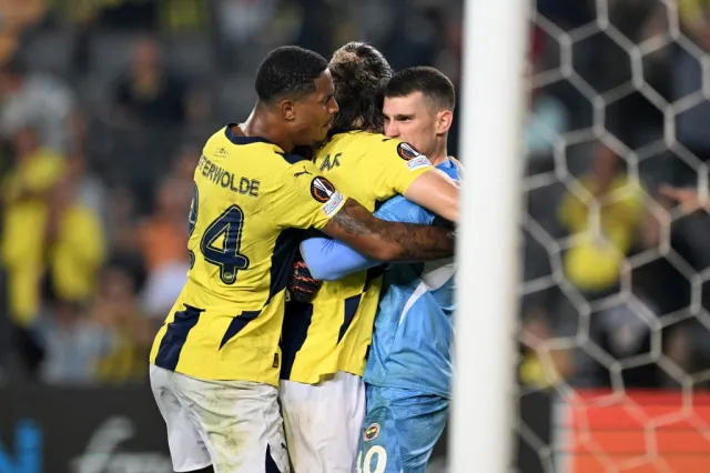 Fenerbahçe'de Ayrılık Depremi: Dominik Livakovic Yolcu
