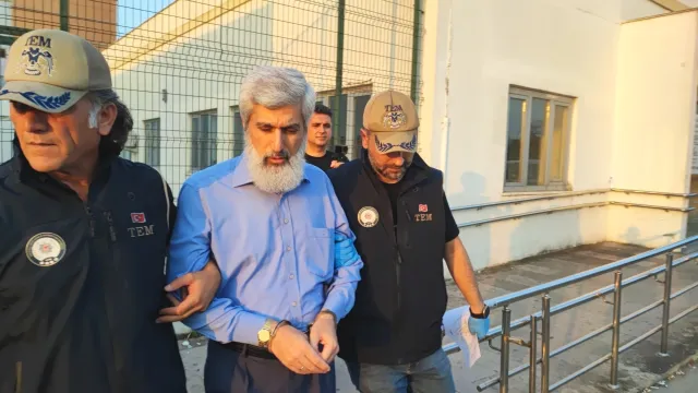 Alparslan Kuytul ve Eşi Semra Kuytul'un Gözaltına Alınma Anları Ortaya Çıktı