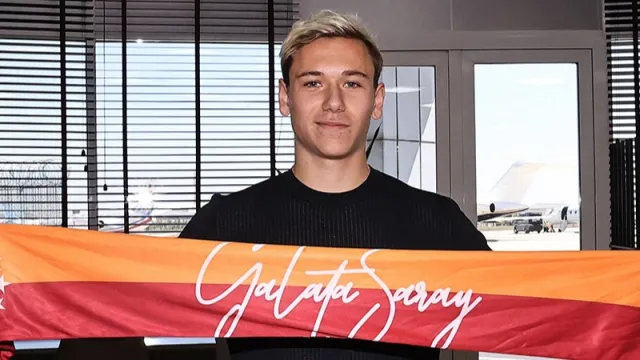 Galatasaray'dan Dev Transfer Hamlesi: Aleksey Batrakov'un Maliyeti Açıkladı