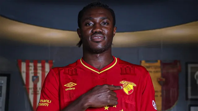 Göztepe'den Sol Bek Takviyesi: Richard Akonnor Resmi Olarak Kadroda