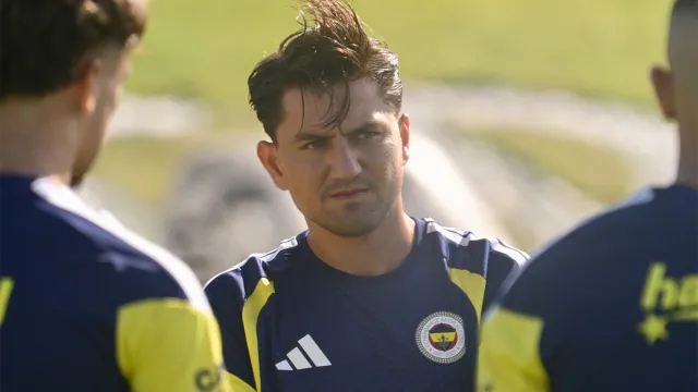 Cengiz Ünder Hiç Beklenmedik İmzayı Atmak Üzere! Transferin Eli Kulagında