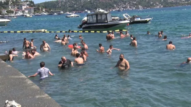 İstanbul'da Aşırı Sıcak Alarmı: Serinlemek İsteyenler Boğaz'a Akın Etti